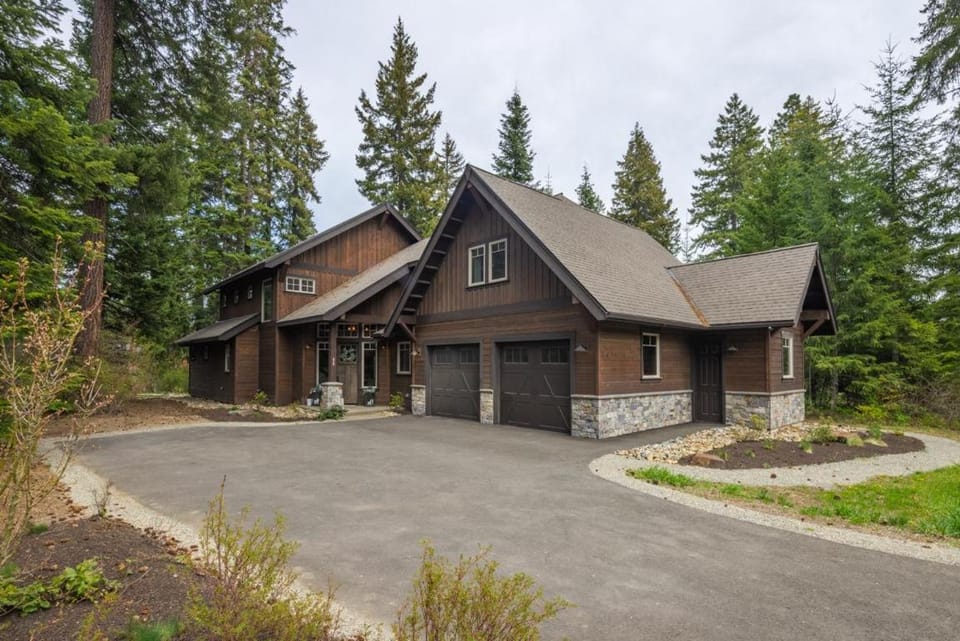 Golf View, Mini-Golf, Suncadia Pool Access House in Kittitas County