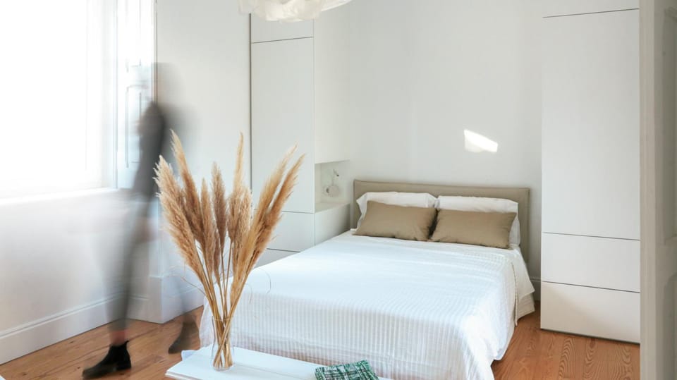 TV and multimedia, Coffee/tea facilities, Balcony/Terrace, Seating area, Bedroom, internet, wardrobe, air conditioner