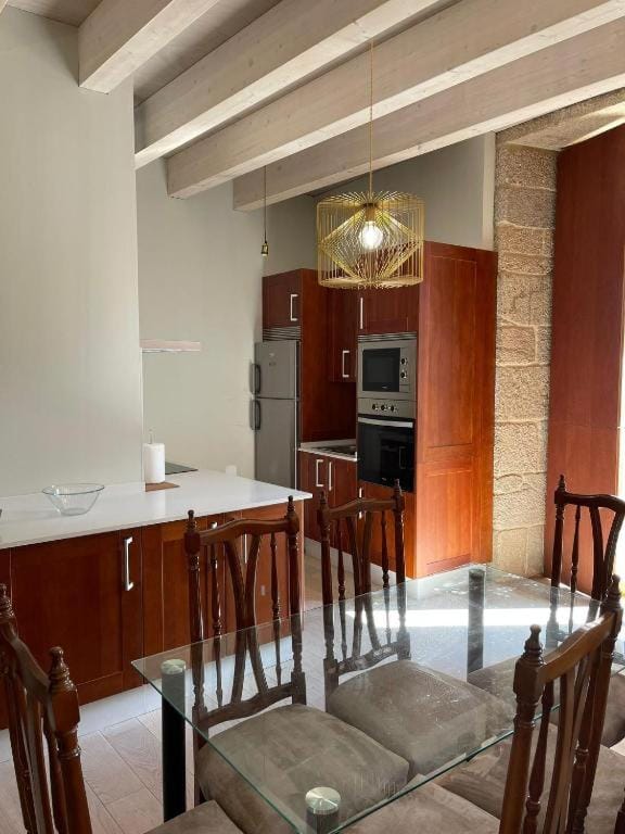 TV and multimedia, Kitchen or kitchenette