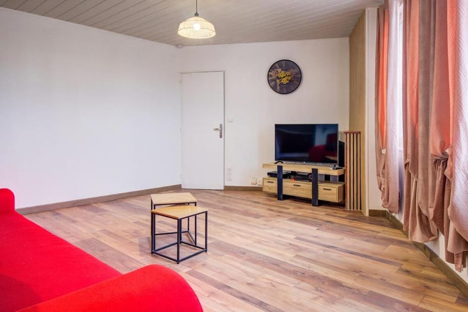 Vanilla Apartment in Nouvelle-Aquitaine