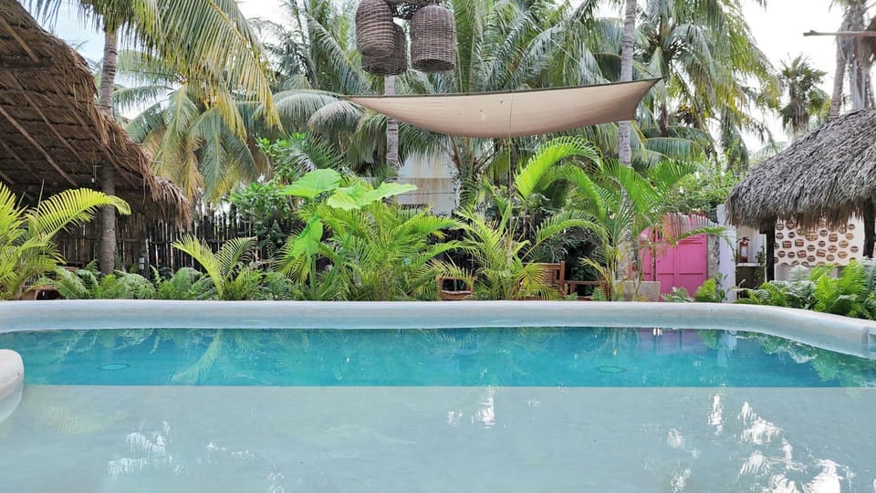 Casa Maria Bonita & Restaurant El Cuyo by Spot Rentals Hotel in State of Quintana Roo