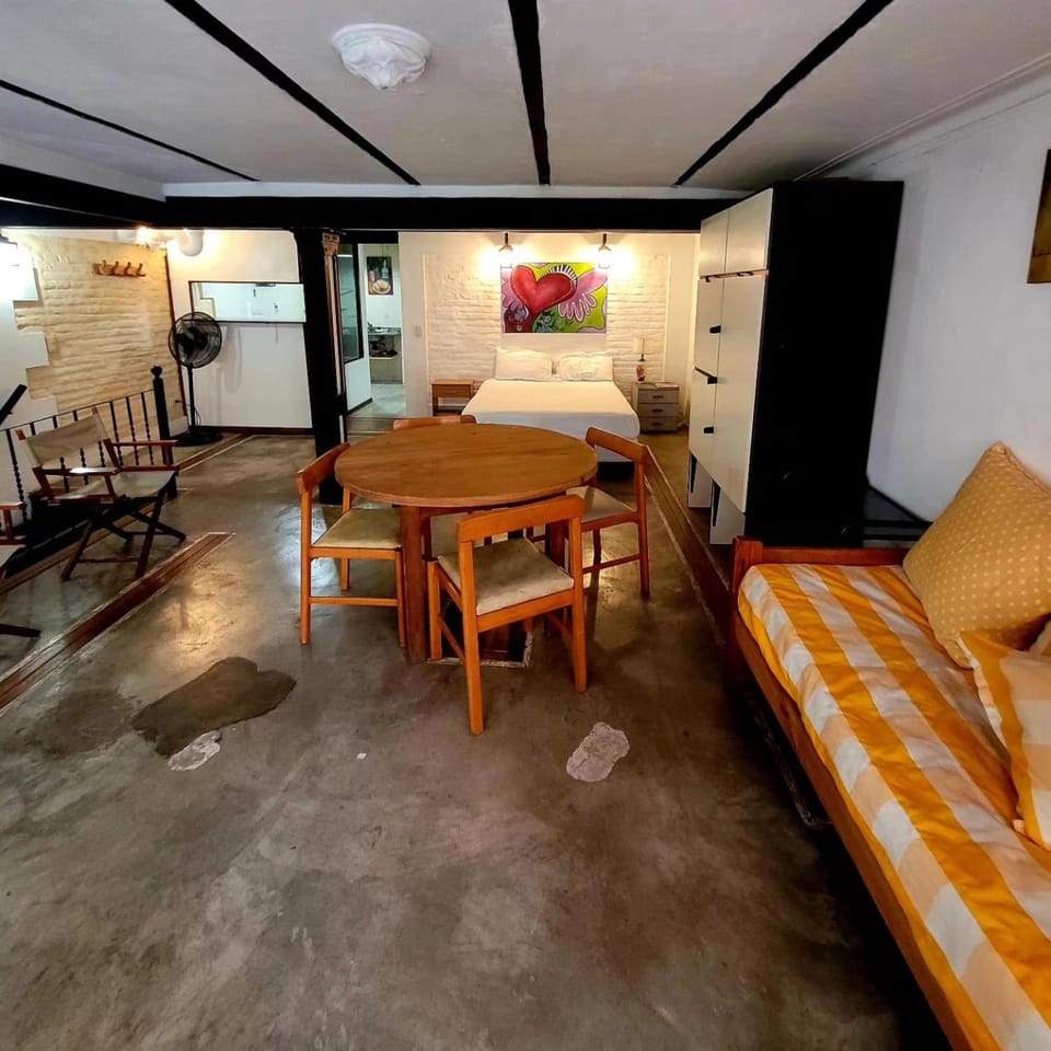 Bed, Living room, Photo of the whole room, Seating area, Dining area, Bedroom, wardrobe