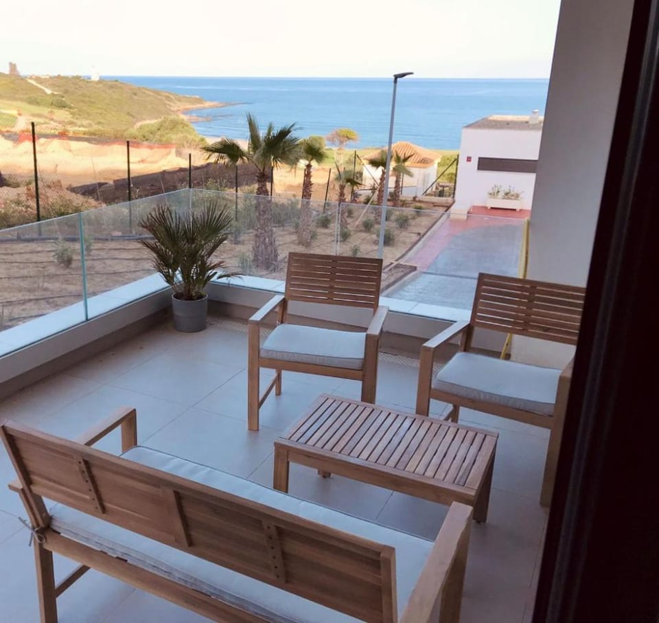 View (from property/room), Balcony/Terrace, Balcony/Terrace, Seating area, Sea view