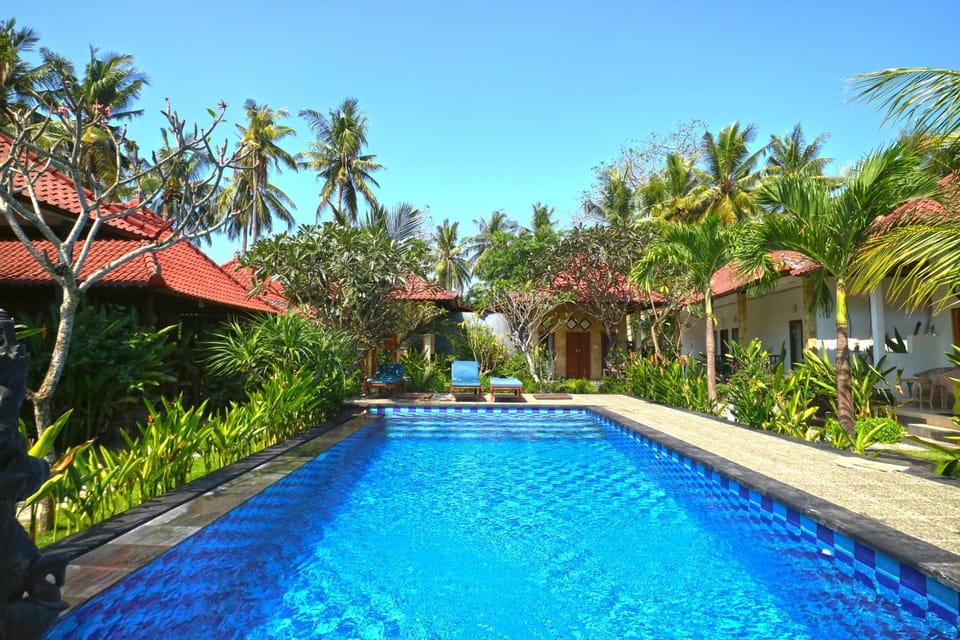 Property building, Swimming pool