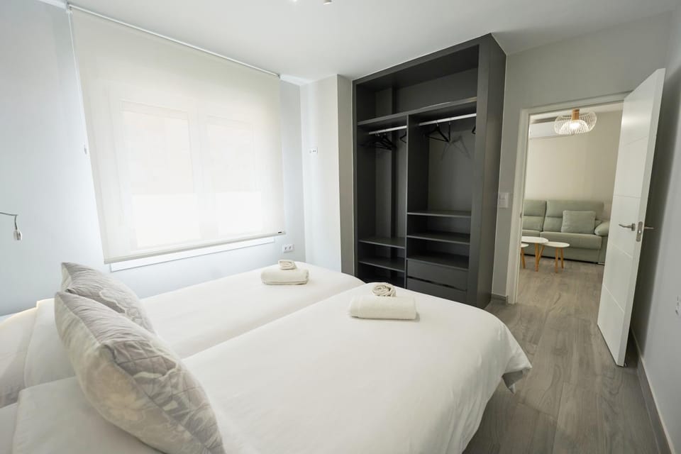 Bed, Bedroom, wardrobe