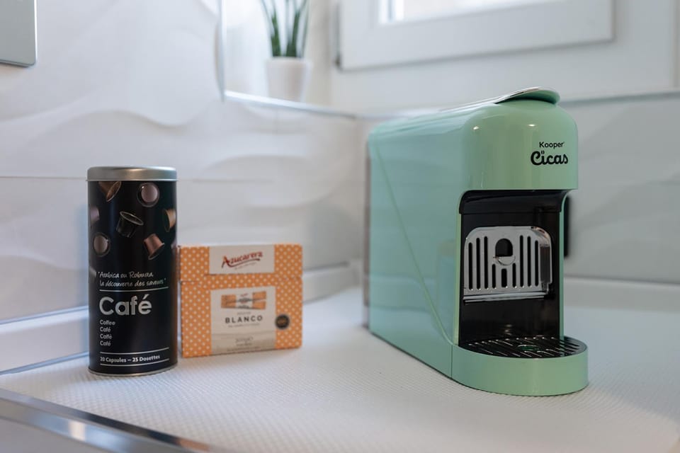 Coffee/tea facilities
