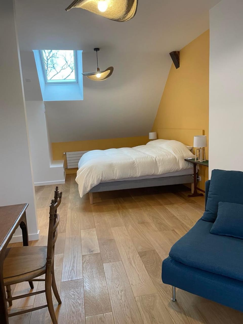 Living room, Bedroom
