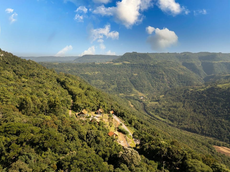 Cabana Gelb Hütte Vila Germânica by Achei House in Caxias do Sul