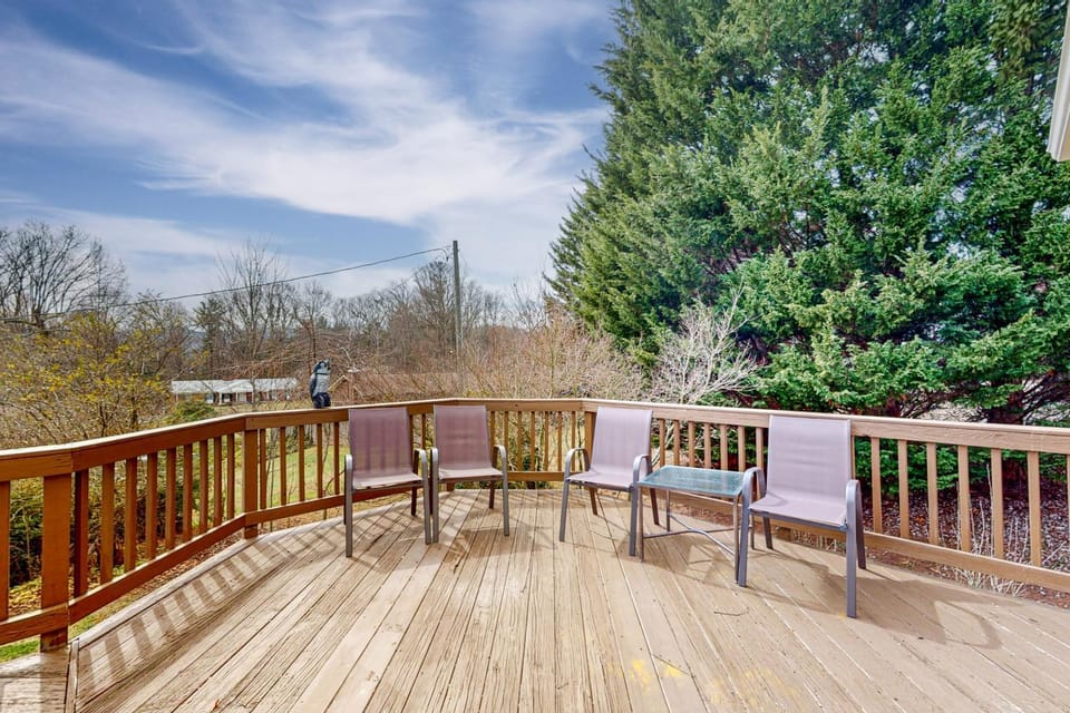 Come Together Place House in Upper Hominy