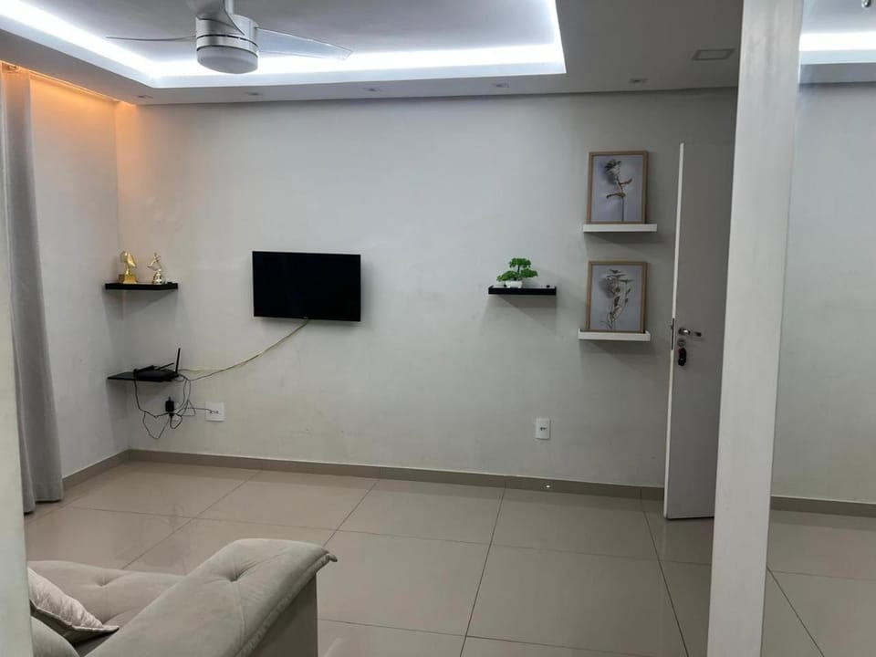TV and multimedia, Living room, fireplace