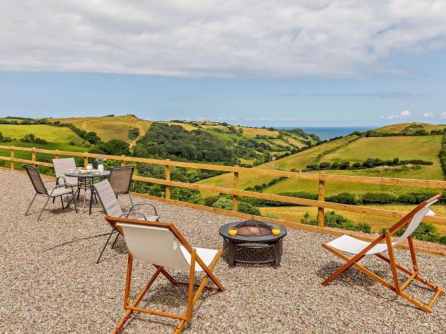 Hillsview - 4 berth renovated barn conversion House in North Devon District