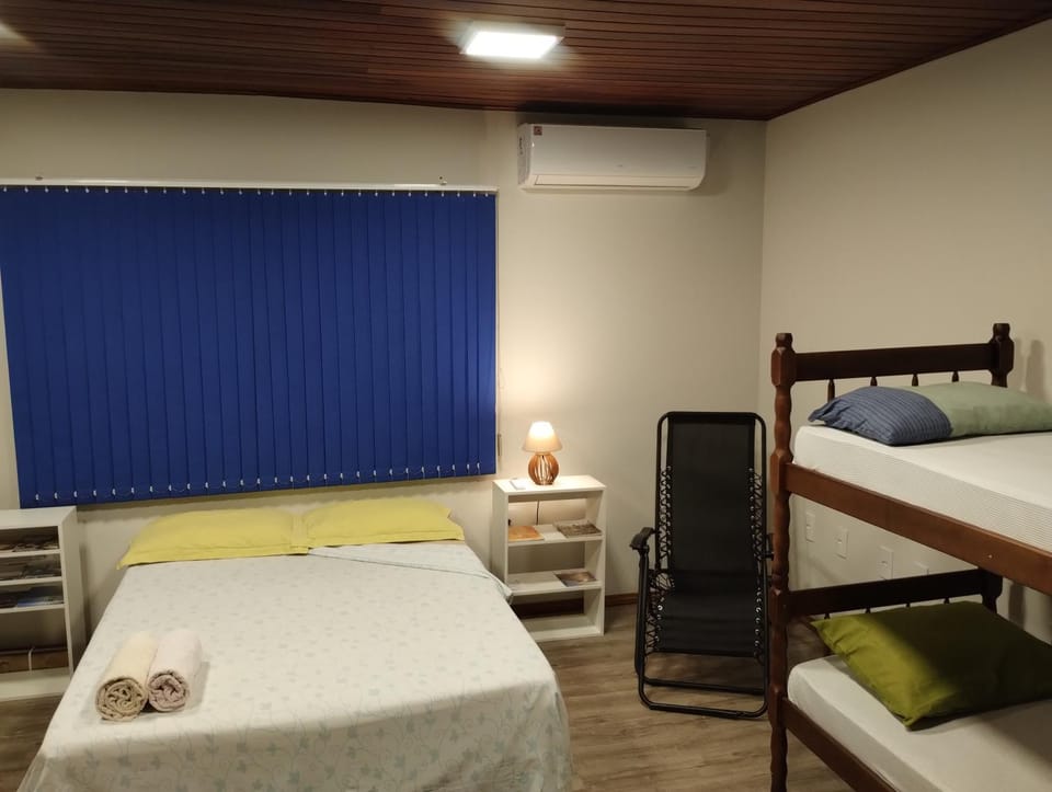 Bed, Bedroom, air conditioner