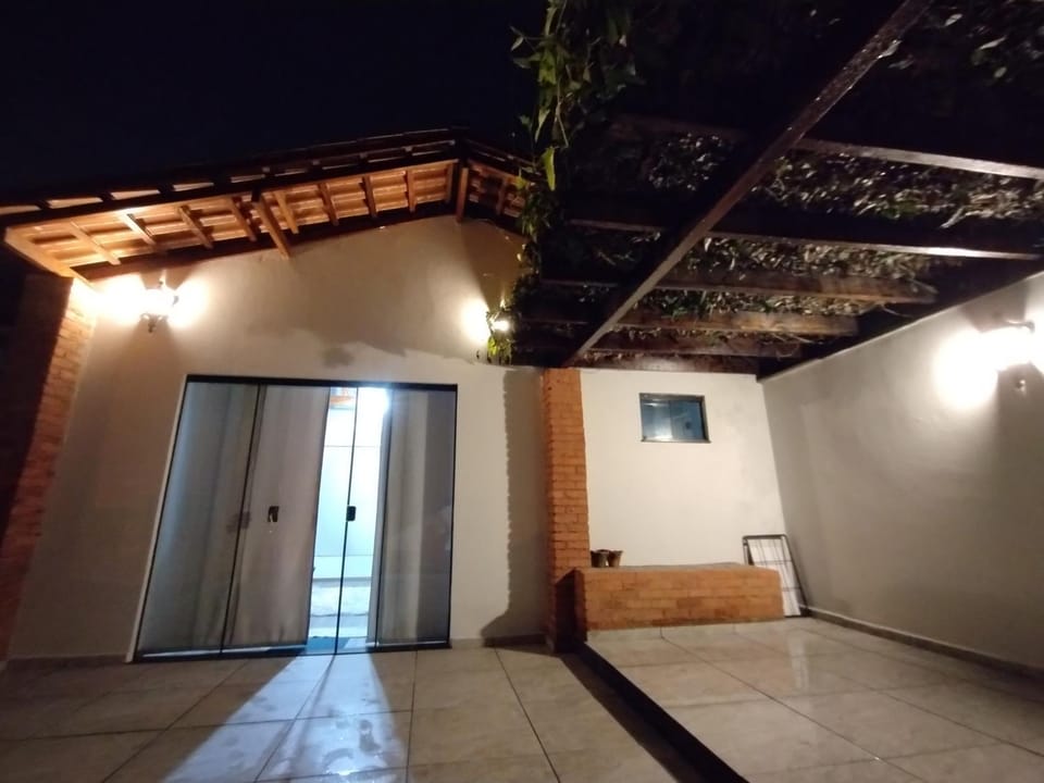 Facade/entrance, Balcony/Terrace
