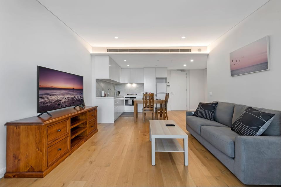 Central location one bedroom in Chatswood Apartment in Sydney