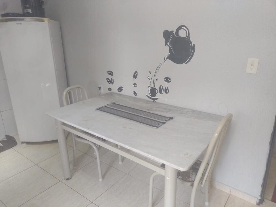 Apto n.09 condominio custo beneficio. House in State of Goiás