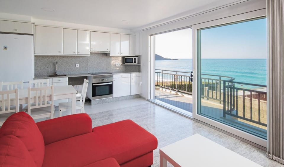 AG Casa Vilamar en primera linea de playa Razo House in Bergantiños