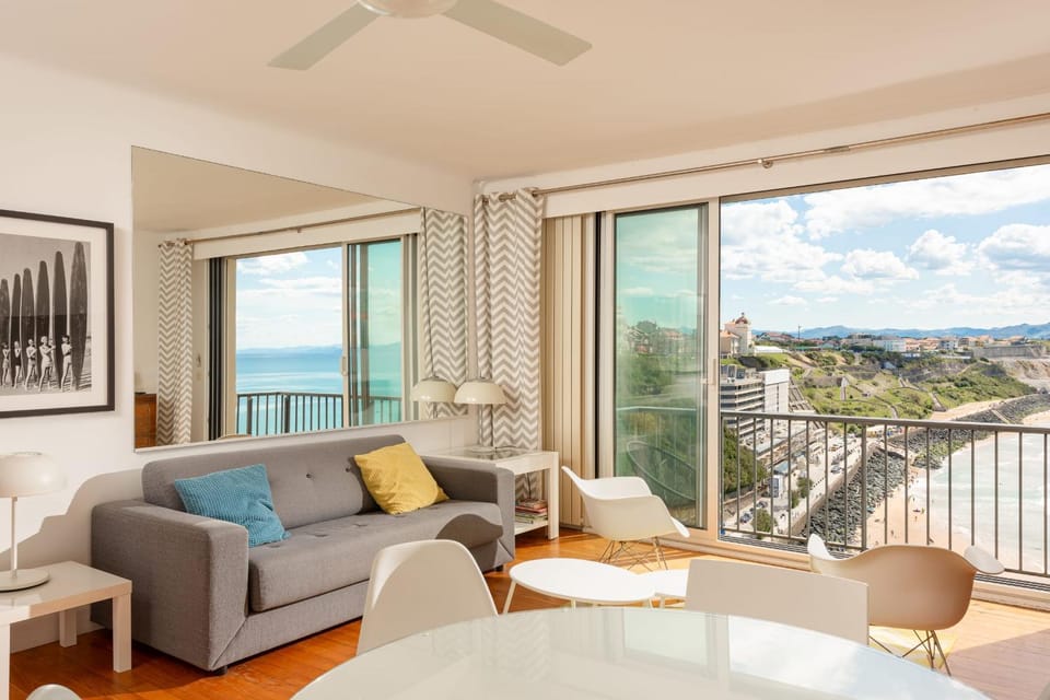 ELENA KEYWEEK Apartment sea view Biarritz downtown Apartment in Biarritz