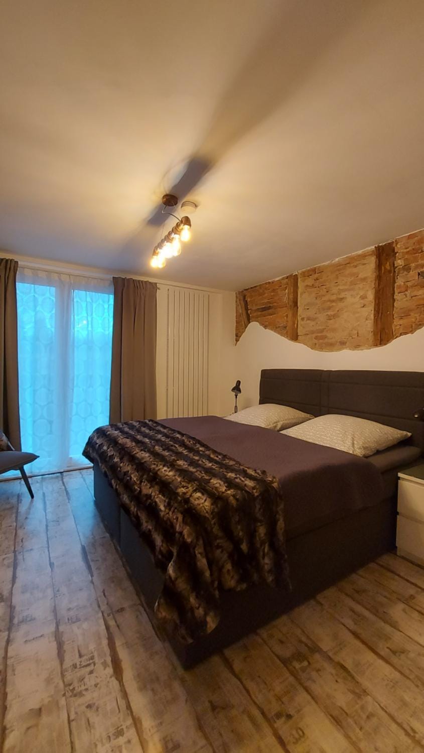 Bathroom, Bedroom, heating, towels