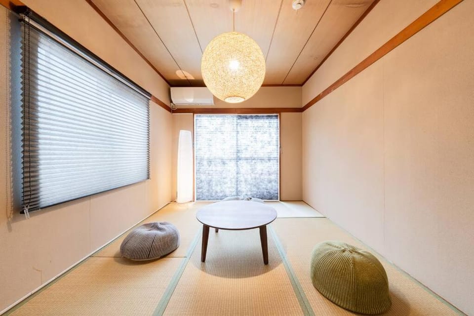 Living room, Photo of the whole room
