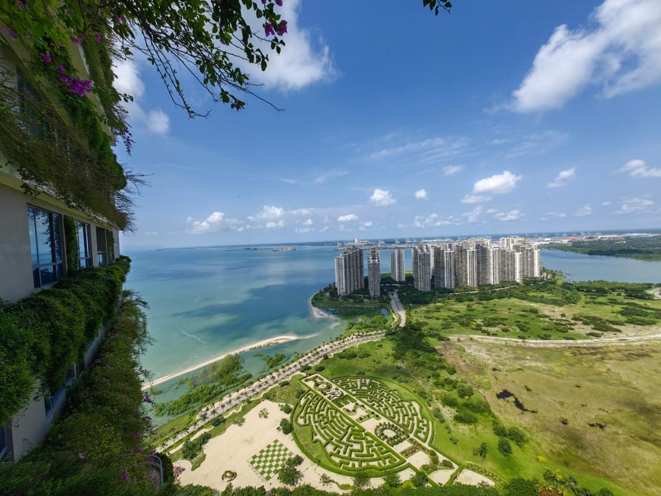 Xtu Landmark Sea view at Forest City--地标海景公寓 Apartment in Johor