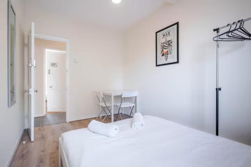 APlaceToStay Central London Apartment, Zone 1 OX Vacation rental in London Borough of Southwark