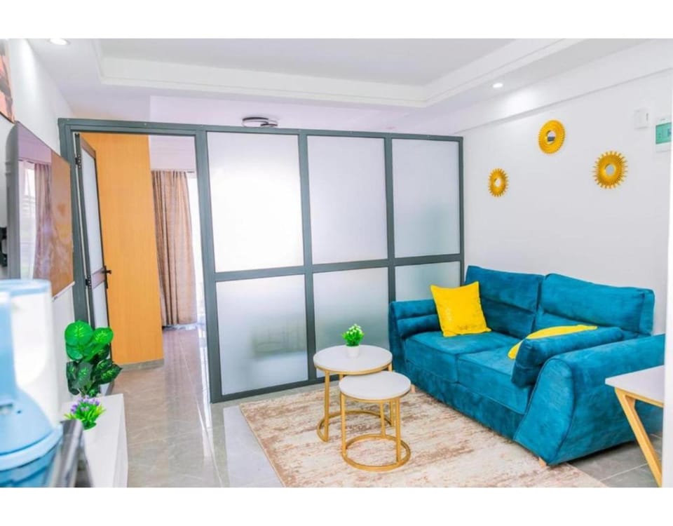 Living room, Decorative detail, Seating area