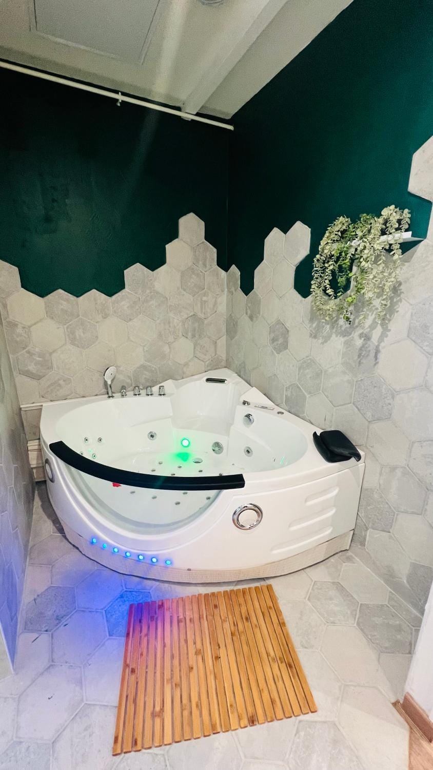 Hot Tub