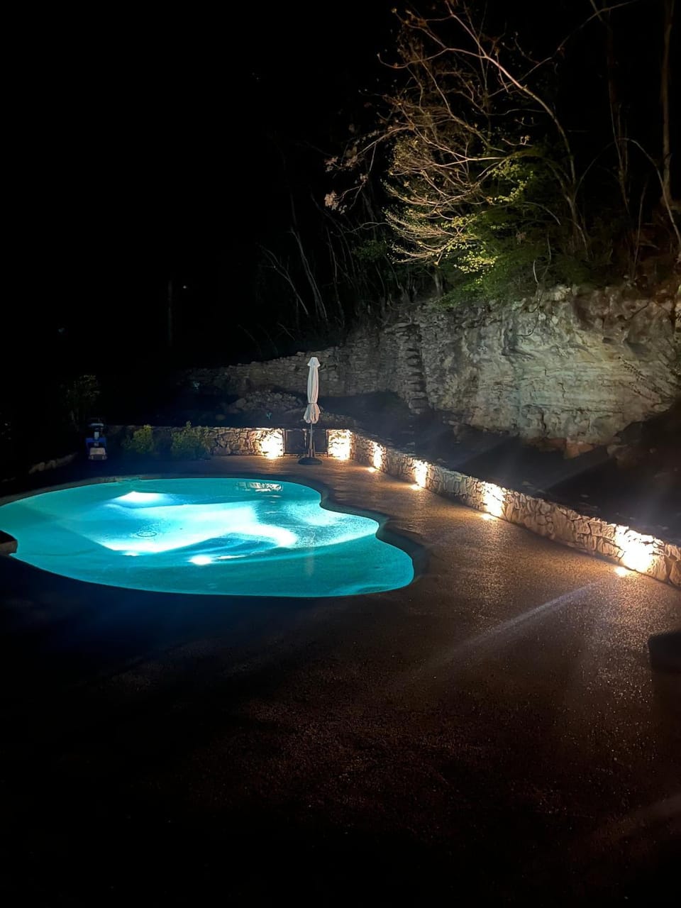 Property building, Swimming pool