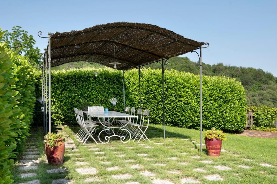 Property building, Living room, Bedroom