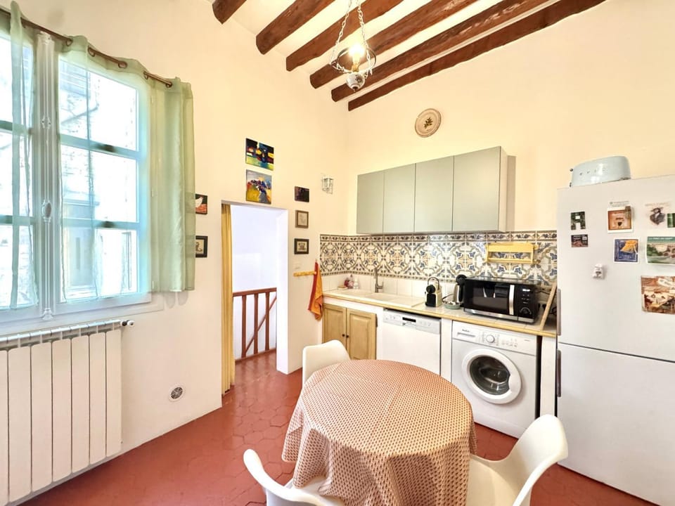 Au Croco fleuri, 50m des arènes, terrasse Apartment in Nimes