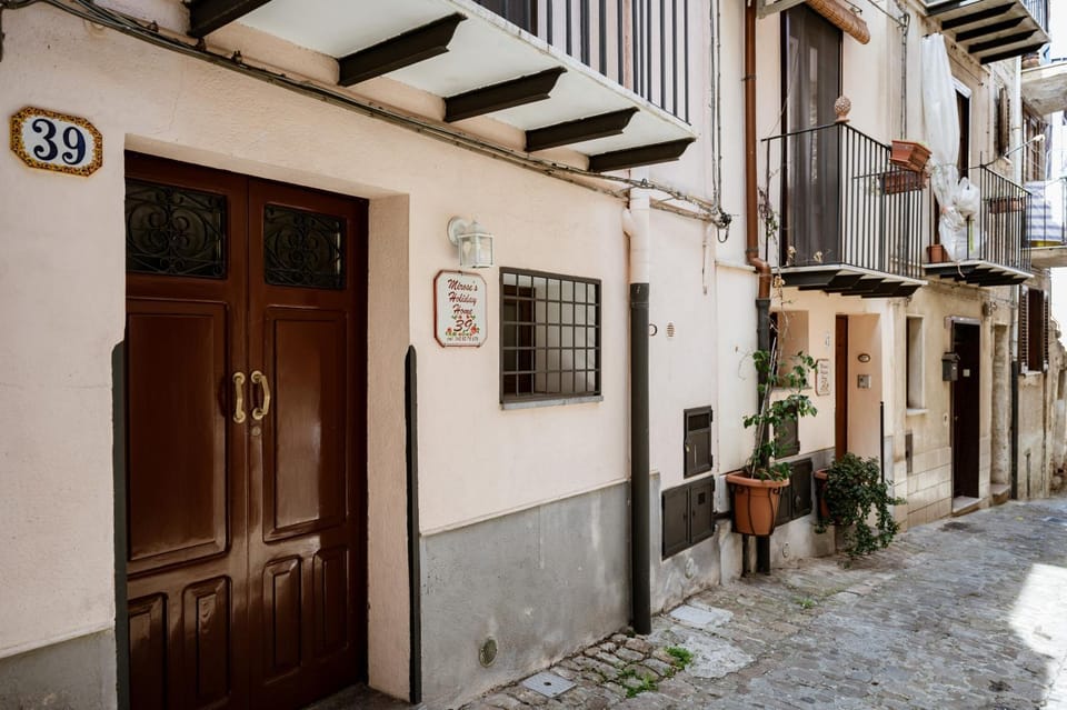 Property building, Street view