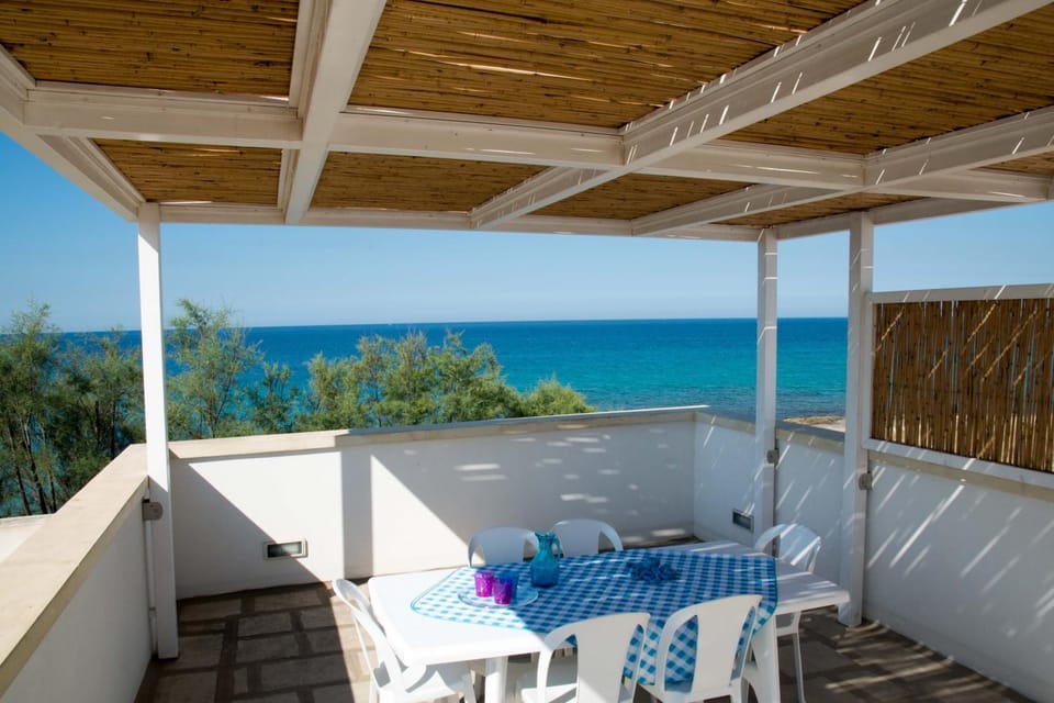 Living room, Sea view