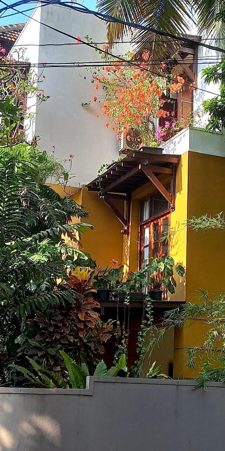 LUMBINI home stay Vacation rental in Dehiwala-Mount Lavinia