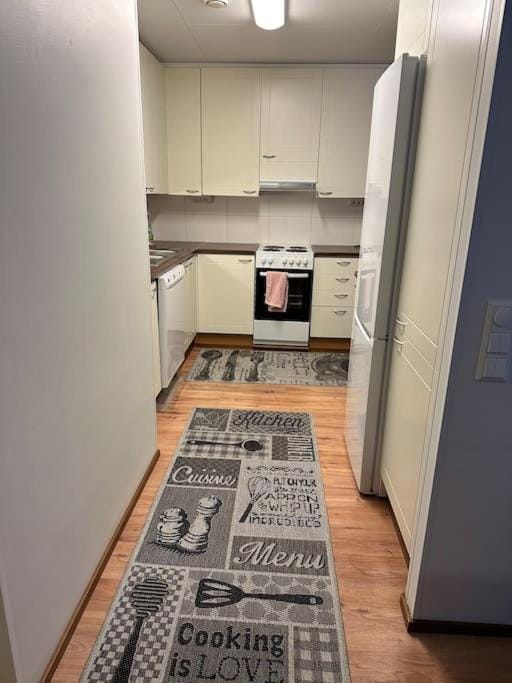 ”Paris” -2BR with sauna&balcony Apartment in Norrbotten County, Sweden