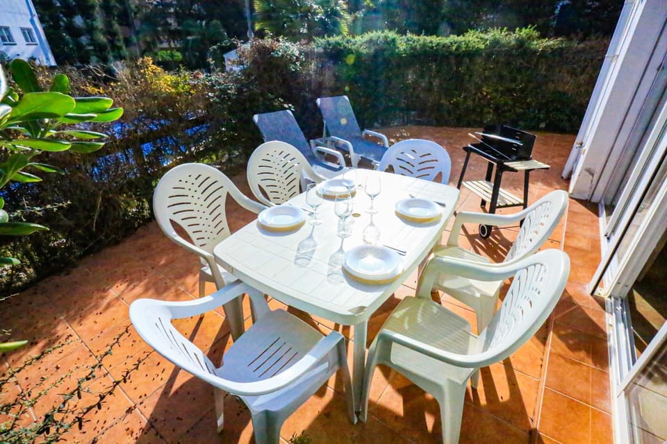 LITORAL COSTA DORADA - LAS CUMBRES Only families House in Salou