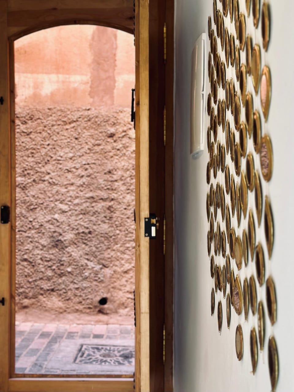 Facade/entrance