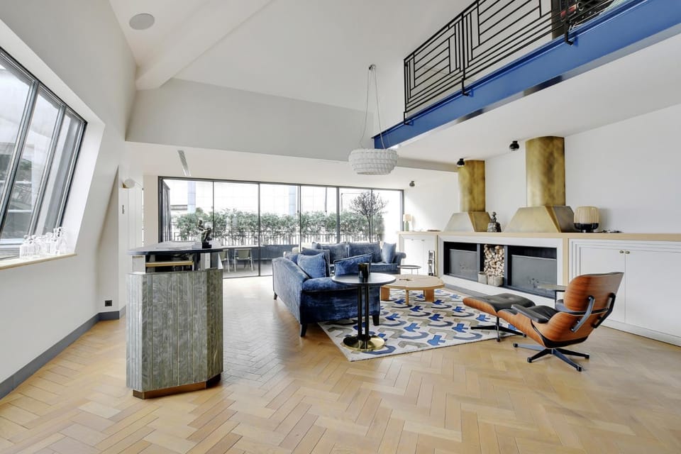 TV and multimedia, Living room, Seating area
