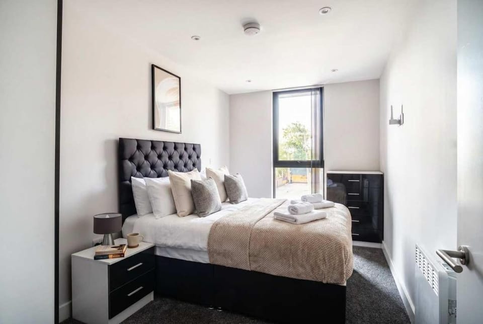 Modern 3 Bedroom Manchester Apartment Apartment in Salford