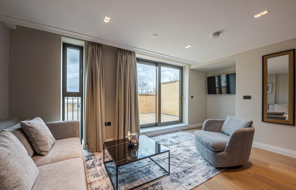 TV and multimedia, Living room, Seating area