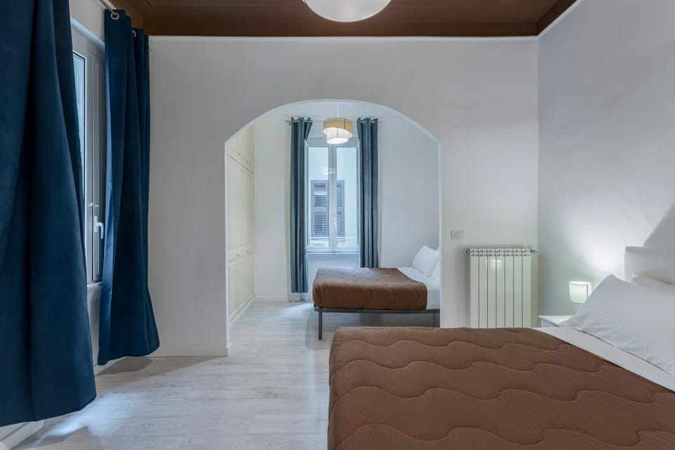 Bed, Bedroom, internet