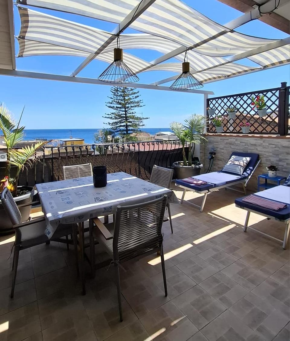 Property building, Patio, View (from property/room), Balcony/Terrace, Dining area, Sea view
