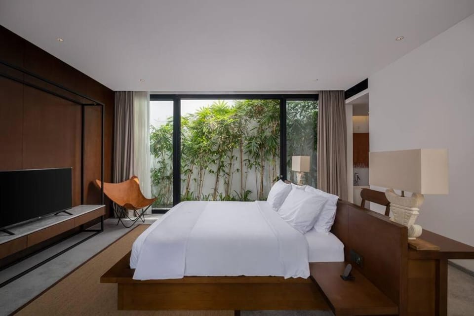 Villa Talisman - Stylish Canggu with Rooftop Villa 5 mins to Beach Villa in North Kuta