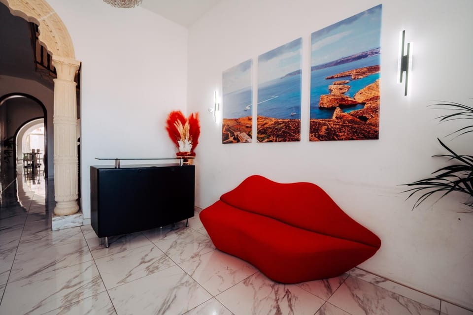 Seating area