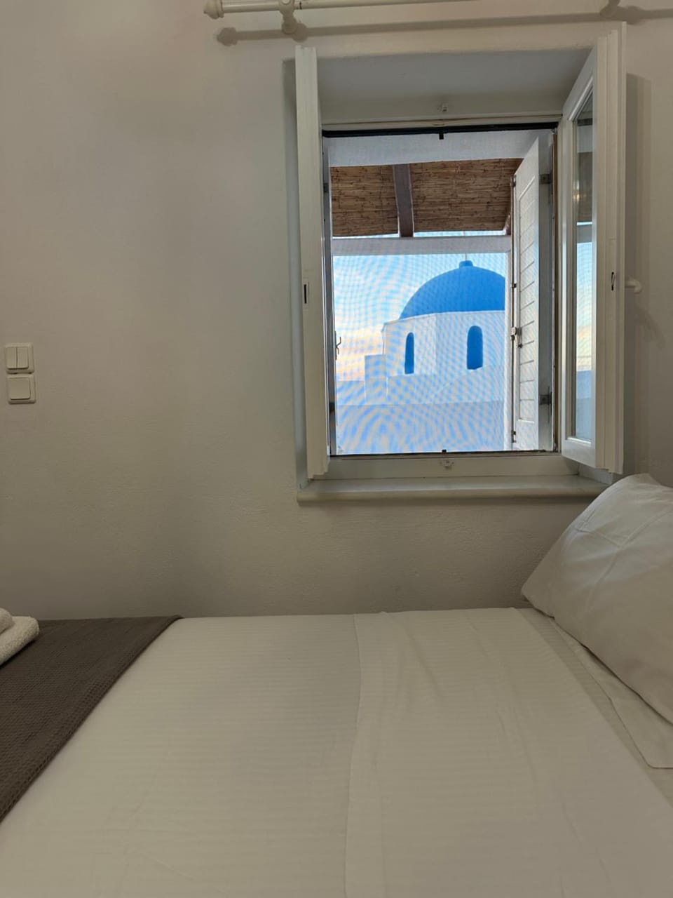 Harry’s studio Apartment in Naousa
