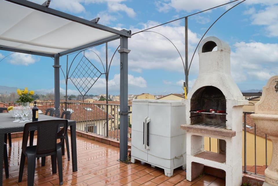 BBQ facilities, Balcony/Terrace