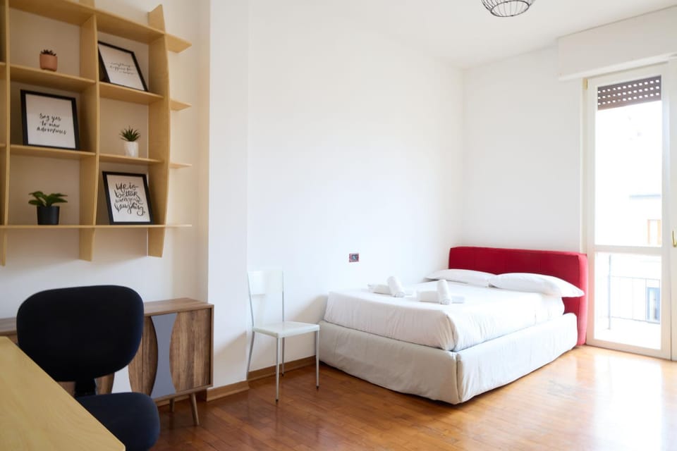 Bed, Bedroom, air conditioner