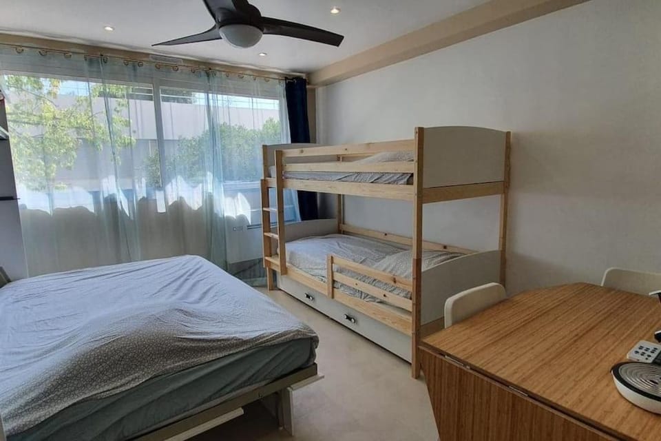Studio Marina baie des Anges, 3 lits,clim, plages Apartment in Villeneuve-Loubet