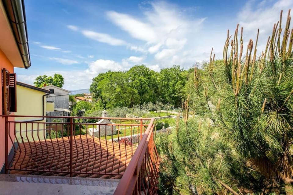 Apartment Beach Stara Porozina Apartment in Primorje-Gorski Kotar County
