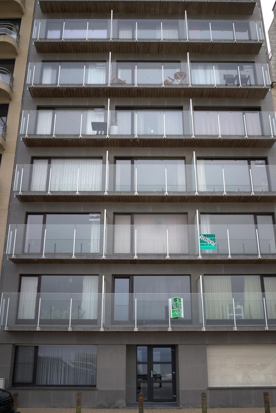 Property building, Day