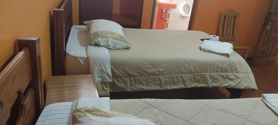 HOSTAL JOYA ANDINA Bed and Breakfast in Puno